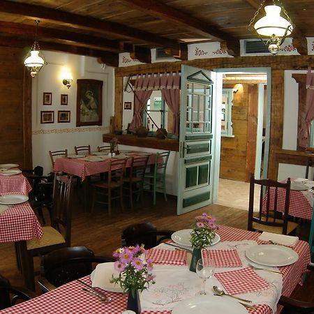 Hotel Risnjak Delnice Exterior photo